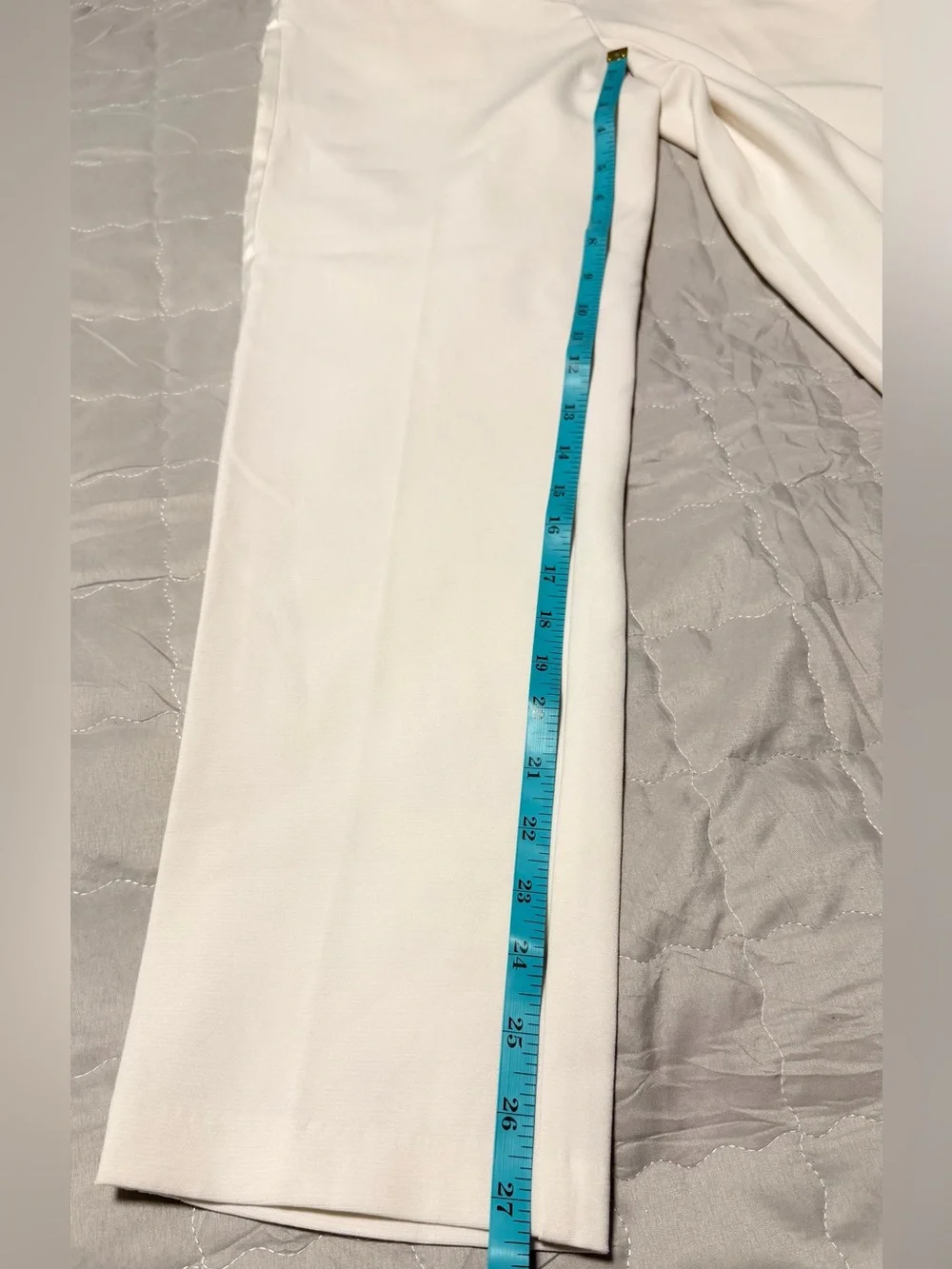 525 PANTS SIZE 4